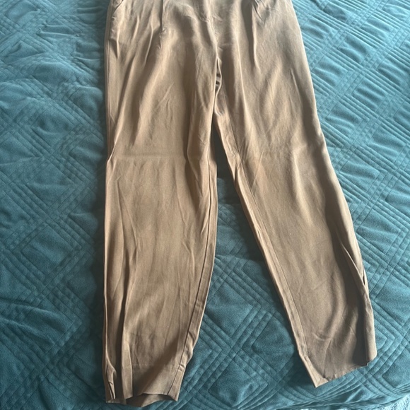 NWT RW&CO Womens Pants - Tan - Size M - Picture 3 of 6